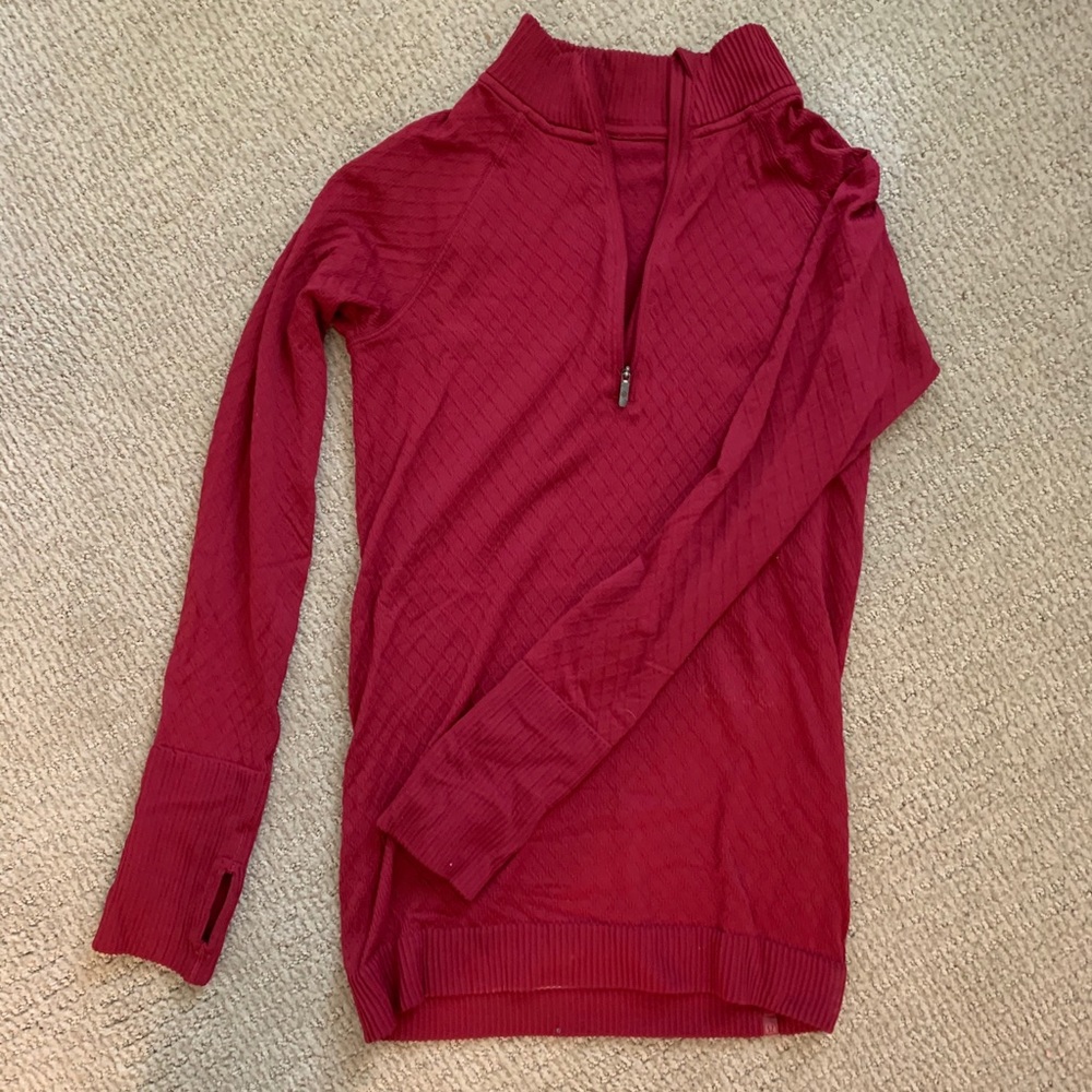 Maroon lululemon pullover/shirt size 6